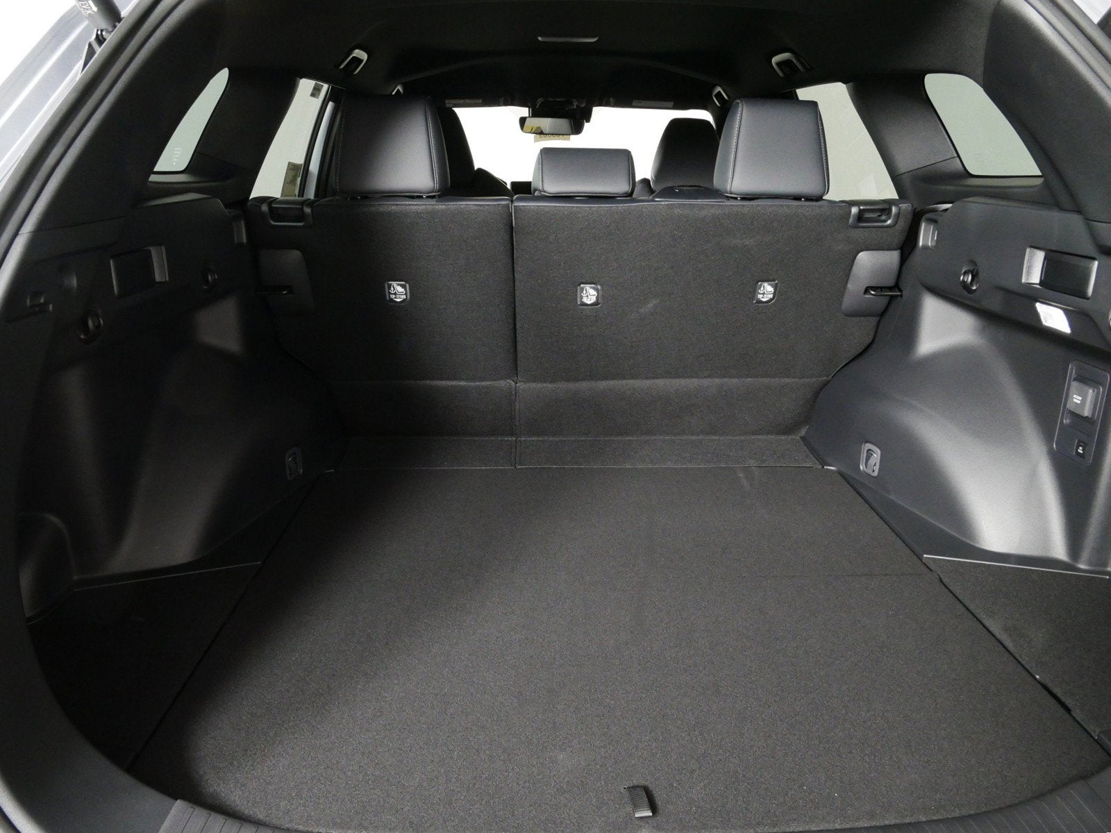 2026 Toyota bZ Woodland AWD (Natl)