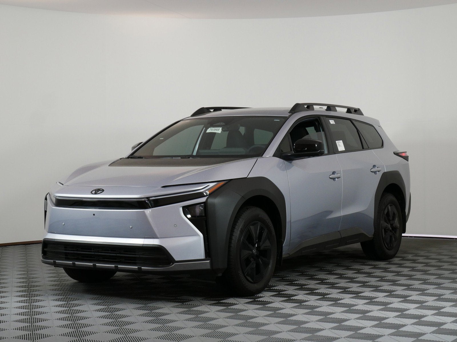 2026 Toyota bZ Woodland AWD (Natl)