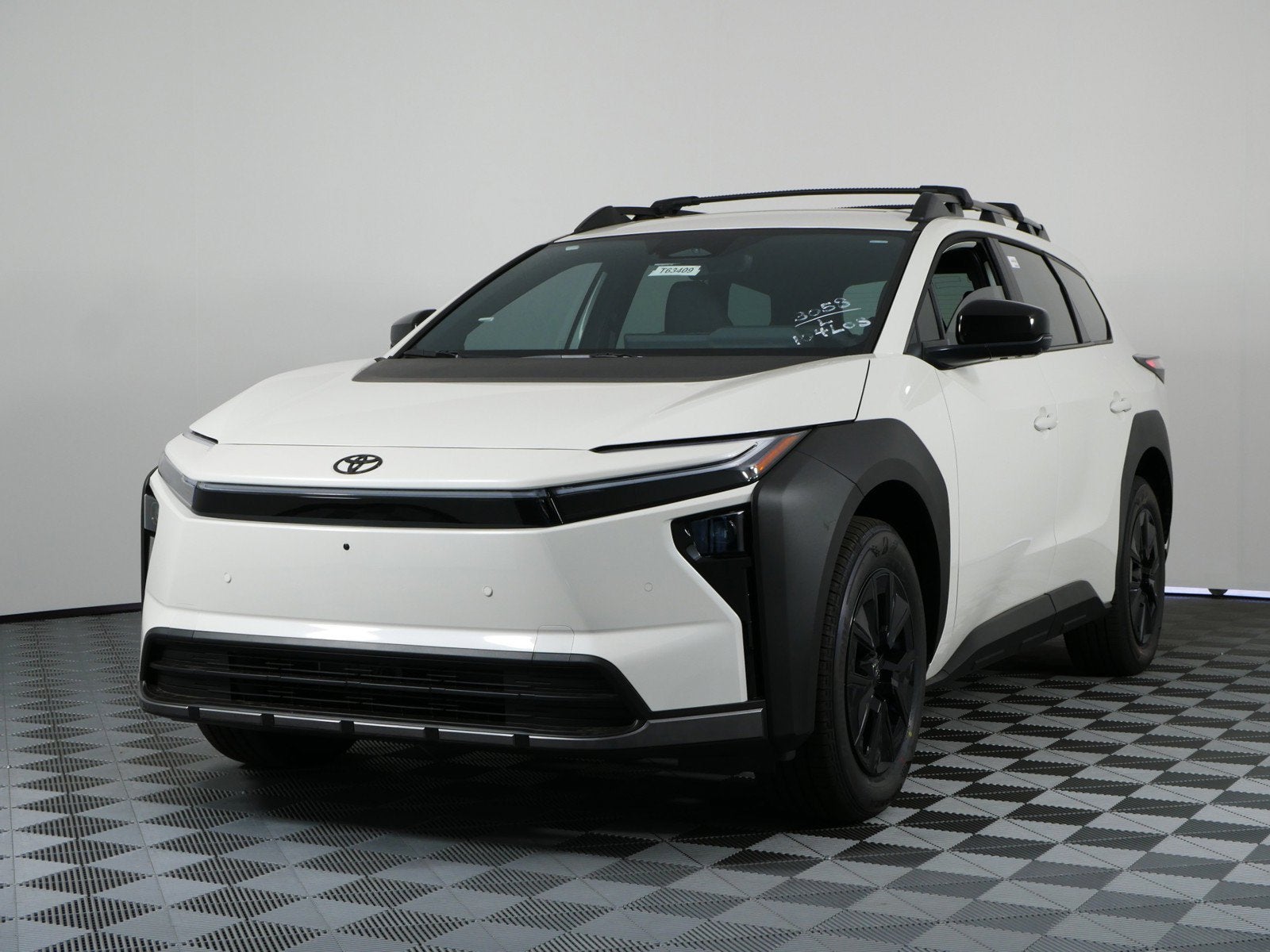 2026 Toyota bZ Woodland AWD (Natl)