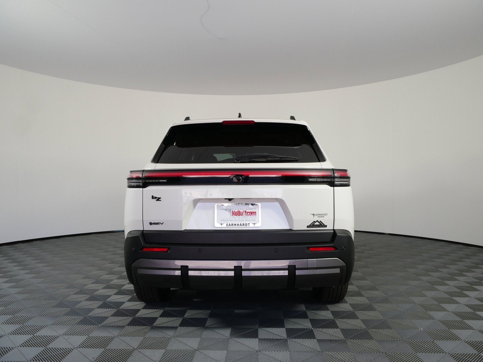 2026 Toyota bZ Woodland AWD (Natl)