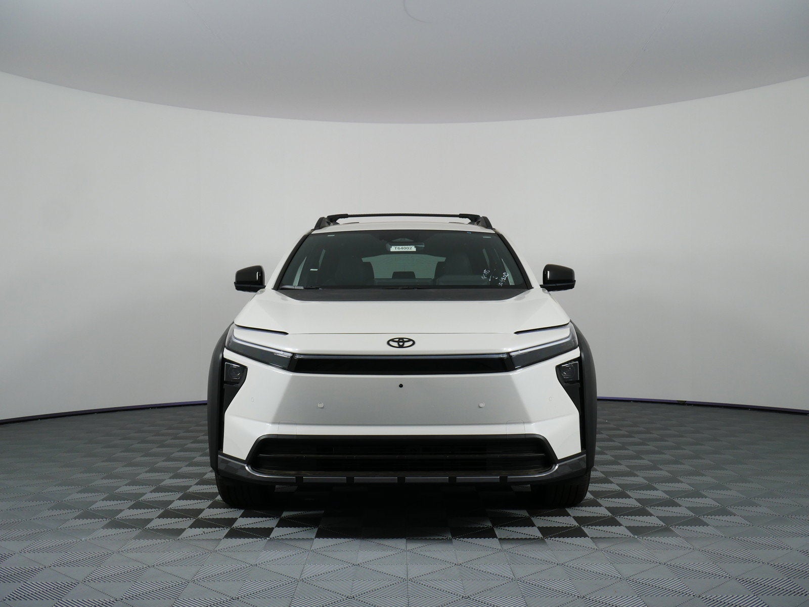 2026 Toyota bZ Woodland AWD (Natl)