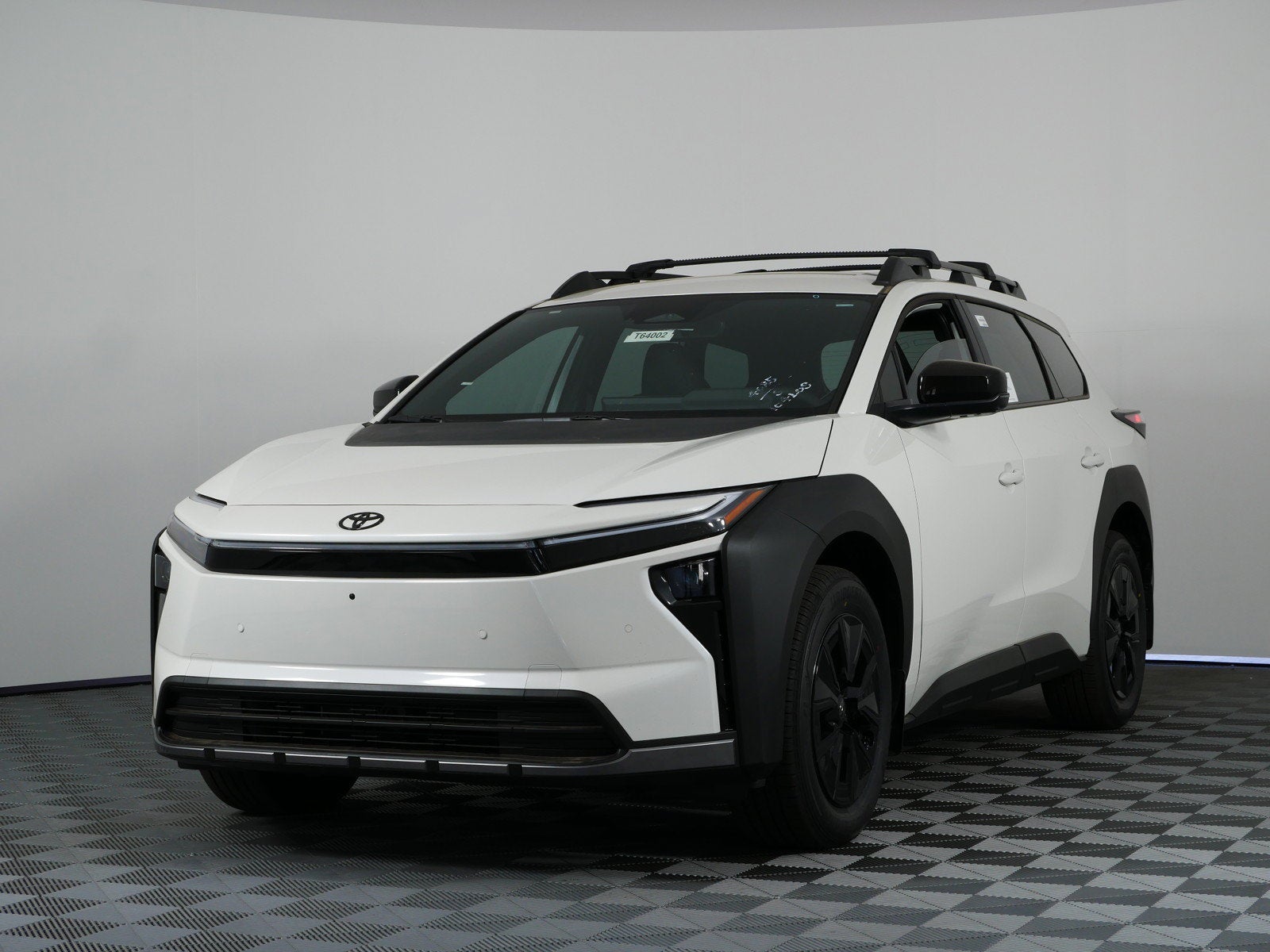 2026 Toyota bZ Woodland AWD (Natl)