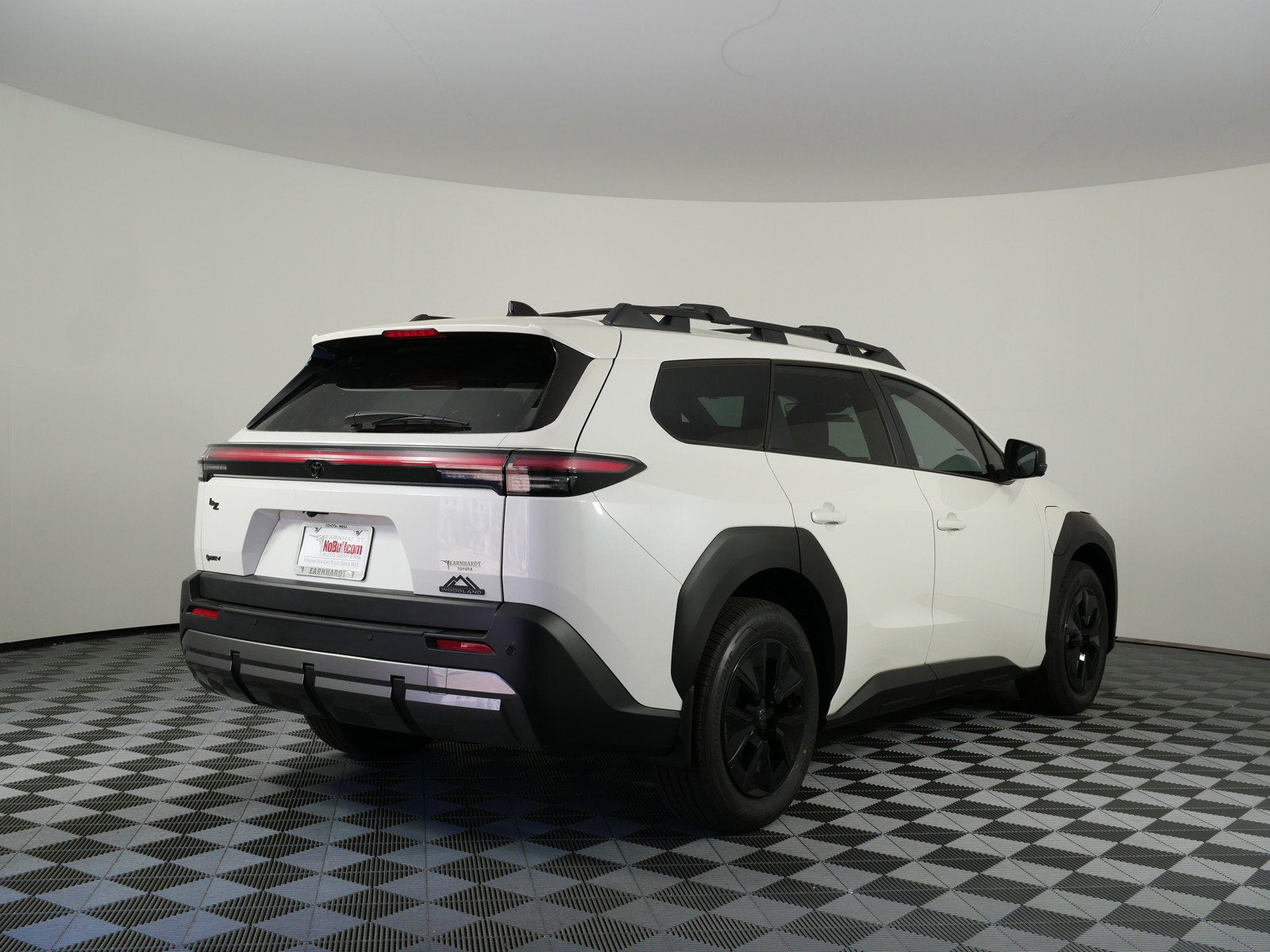 2026 Toyota bZ Woodland AWD (Natl)