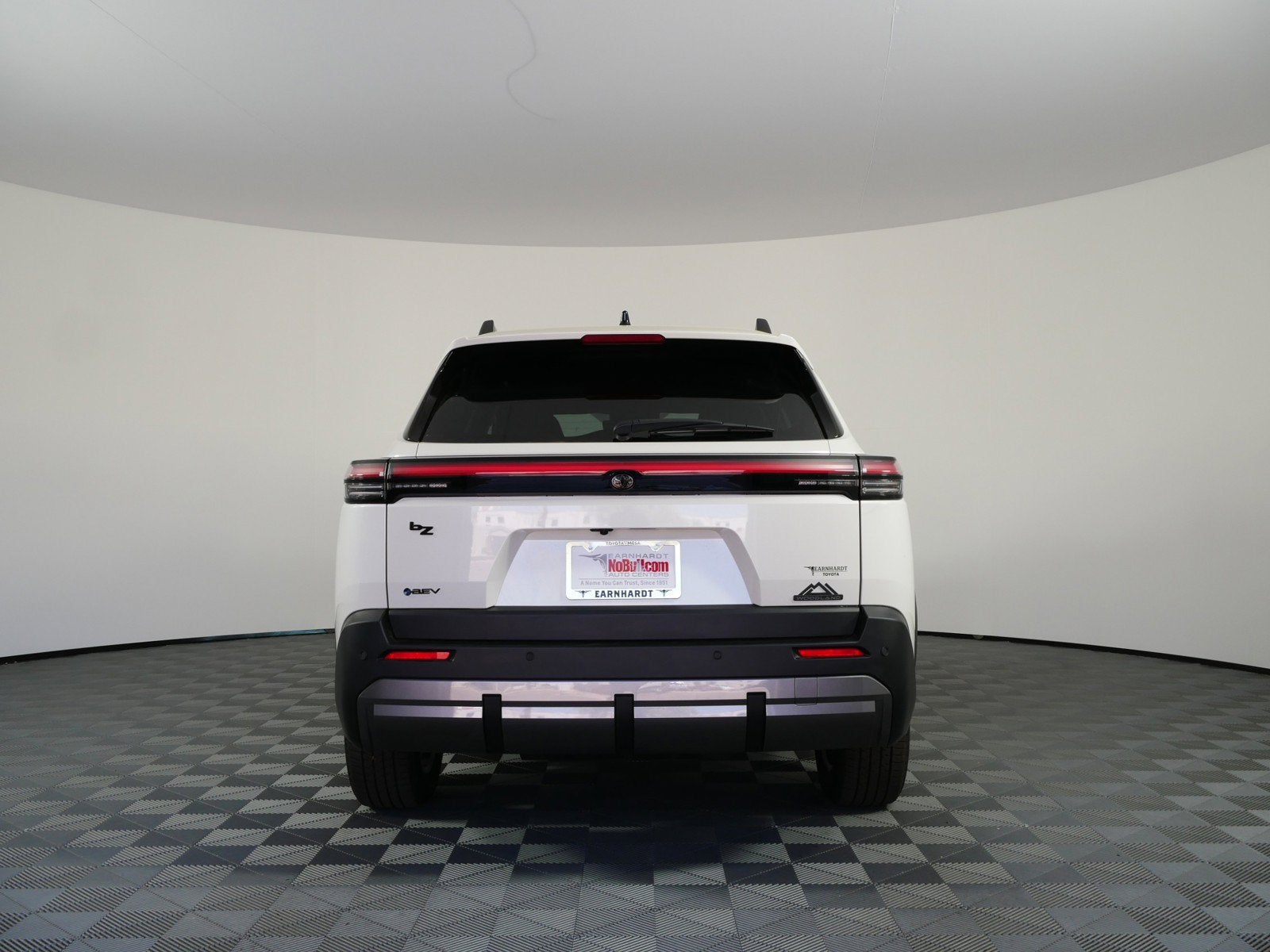 2026 Toyota bZ Woodland AWD (Natl)