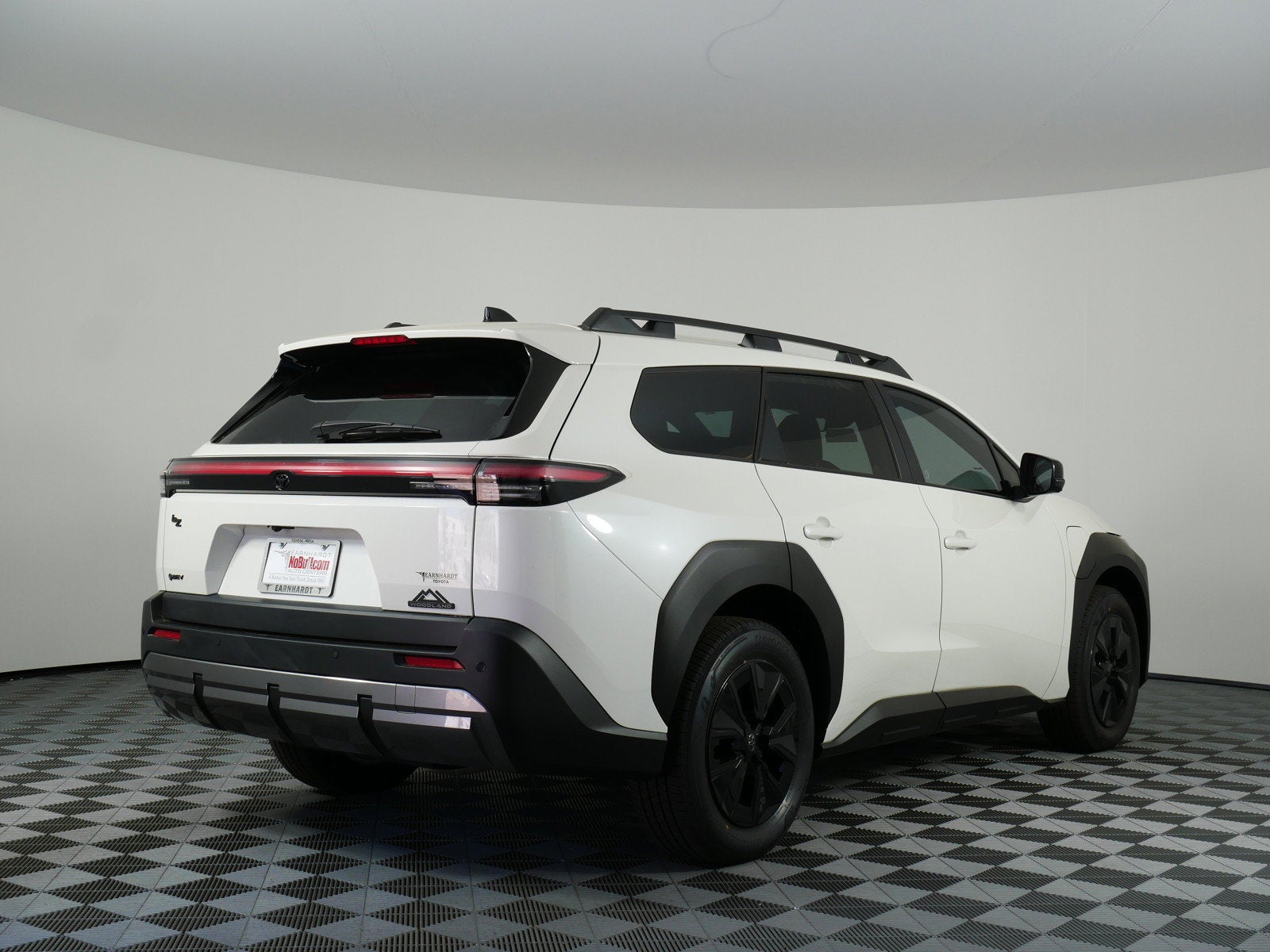 2026 Toyota bZ Woodland AWD (Natl)