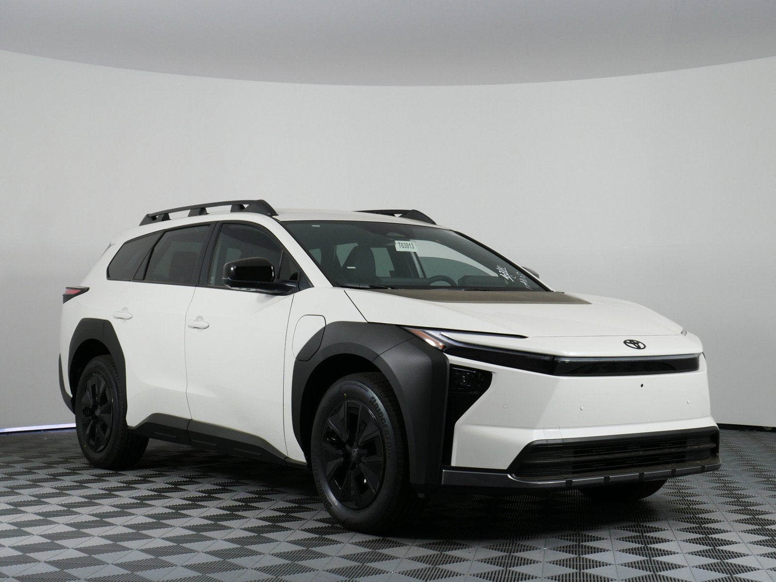 2026 Toyota bZ Woodland AWD (Natl)