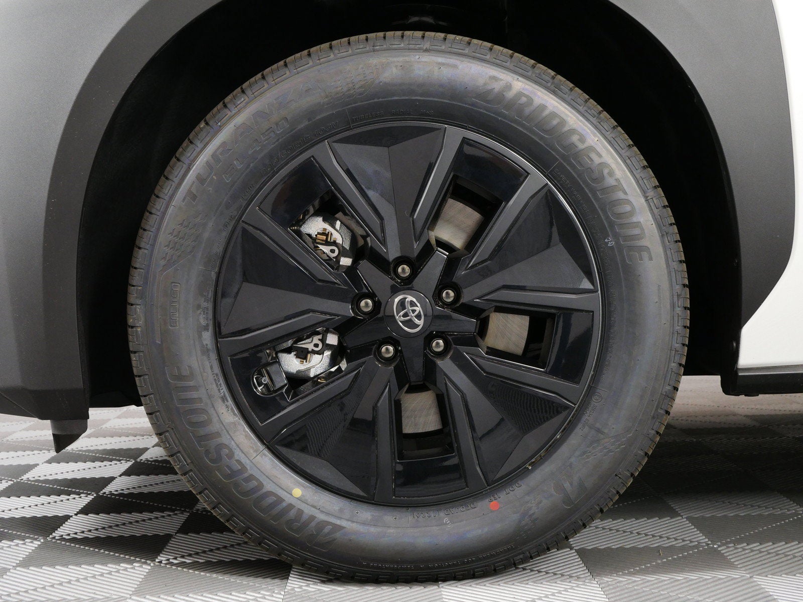 2026 Toyota bZ Woodland AWD (Natl)