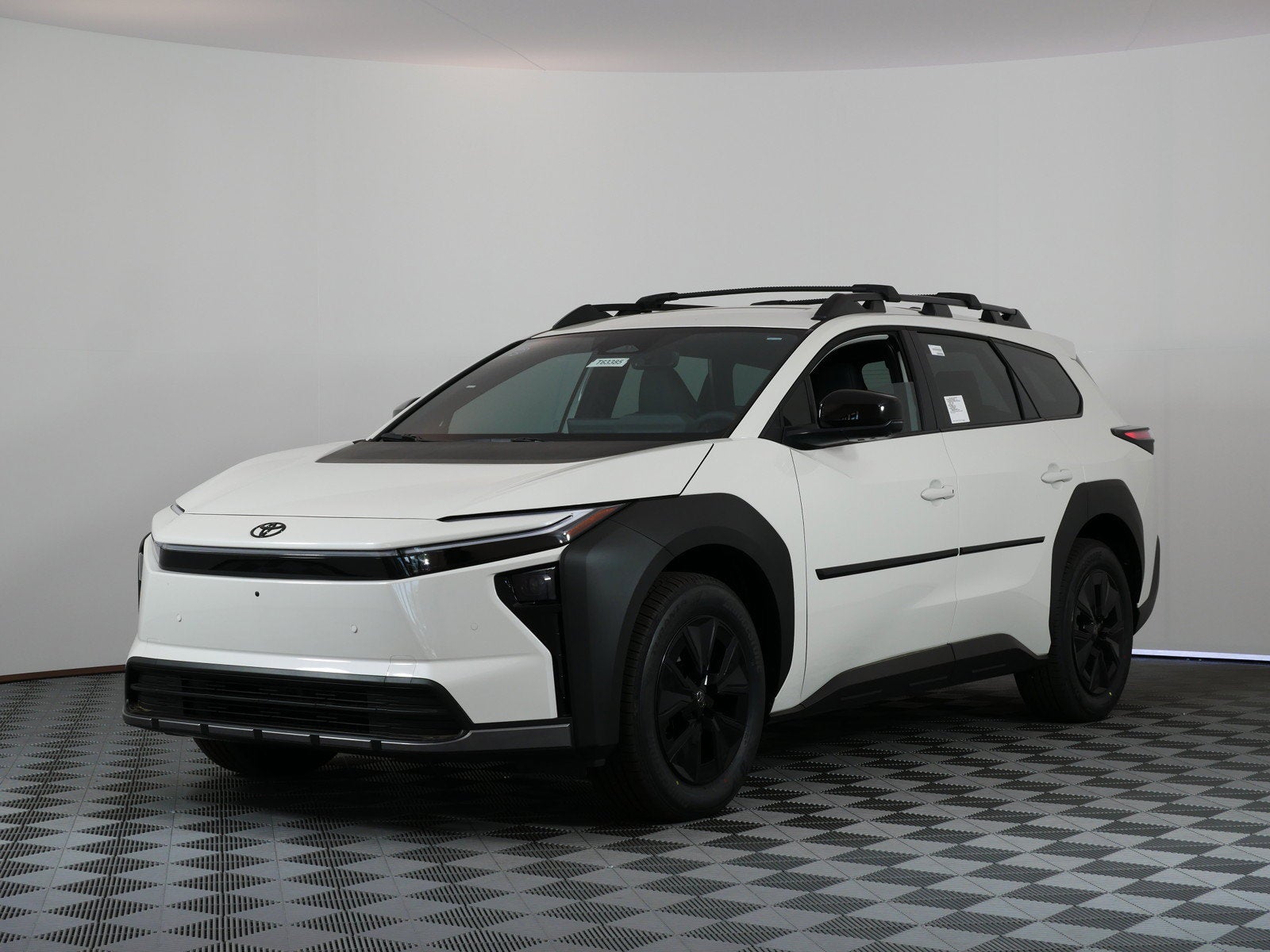 2026 Toyota bZ Woodland AWD (Natl)