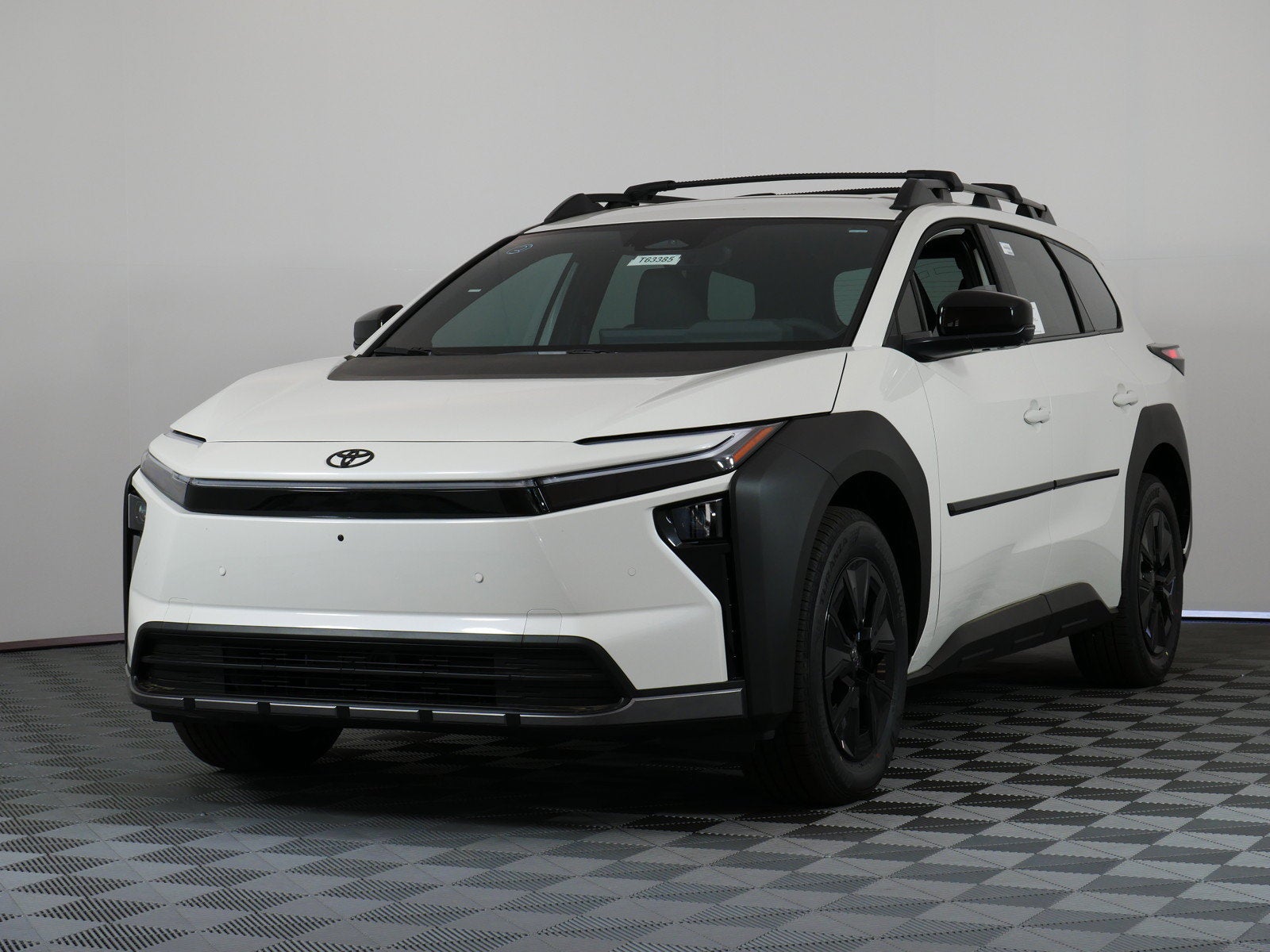 2026 Toyota bZ Woodland AWD (Natl)