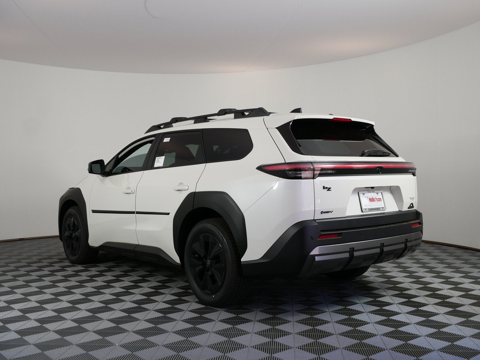 2026 Toyota bZ Woodland AWD (Natl)