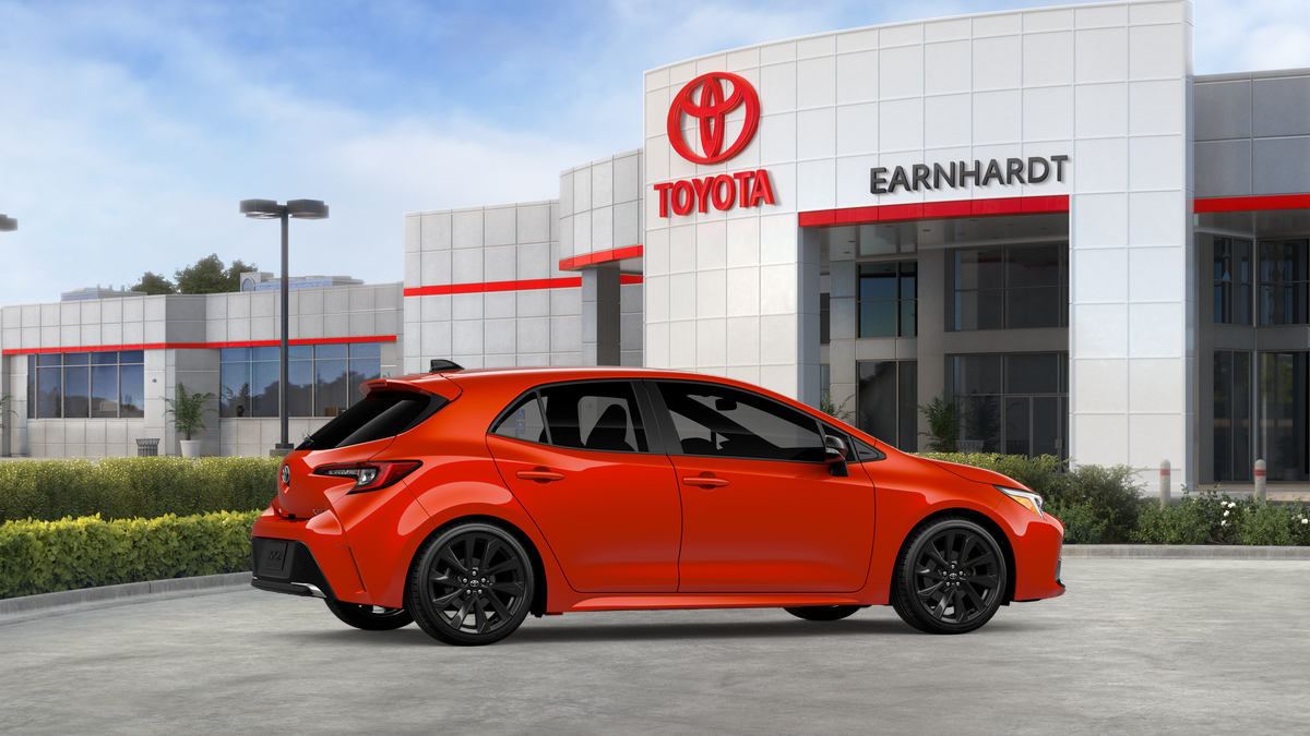 2027 Toyota Corolla Hatchback XSE