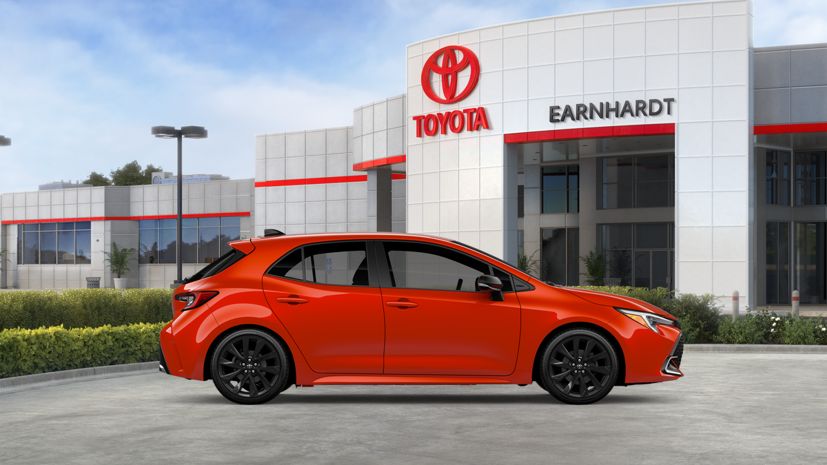 2027 Toyota Corolla Hatchback XSE