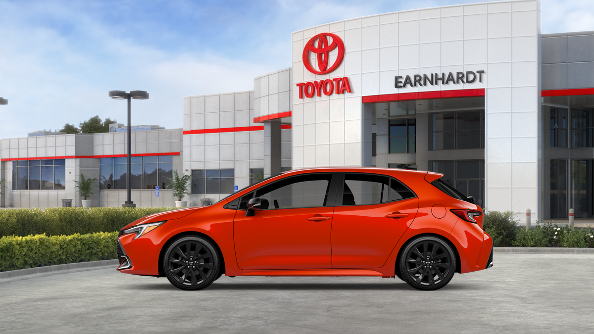 2027 Toyota Corolla Hatchback XSE