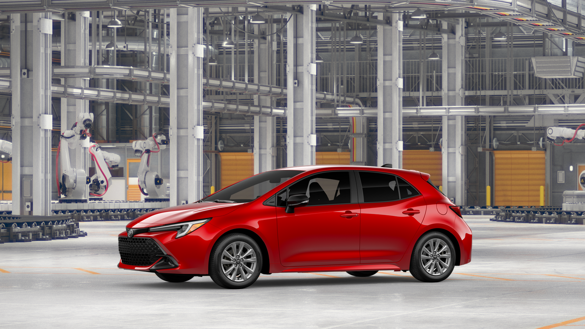 2027 Toyota Corolla Hatchback SE