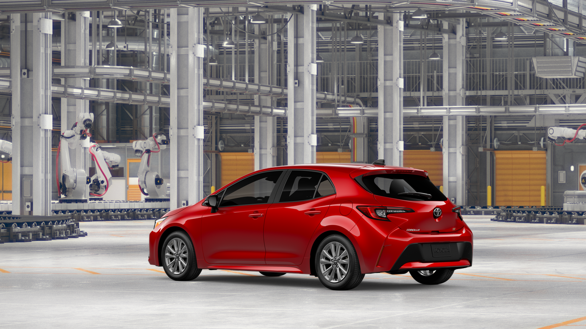 2027 Toyota Corolla Hatchback SE