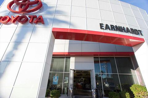 Car dealership Earnhardt Toyota in Mesa AZ